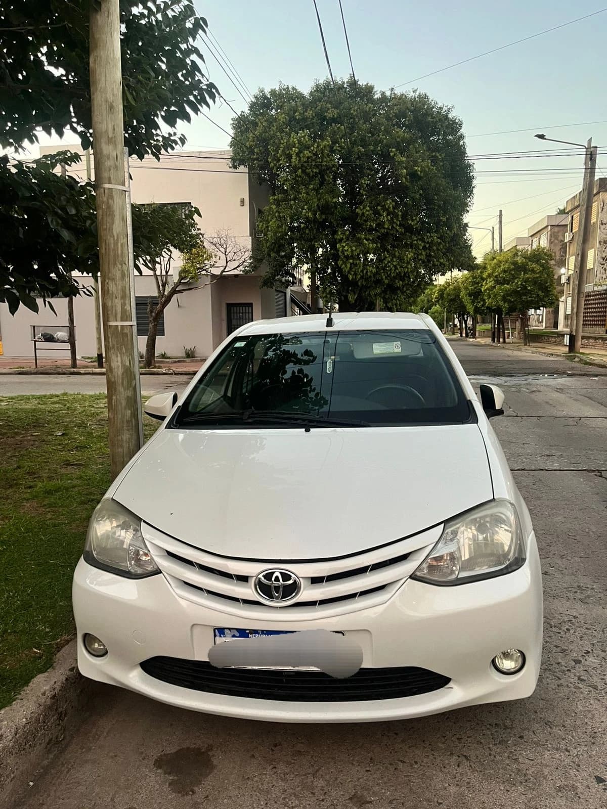 TOYOTA Etios 2016