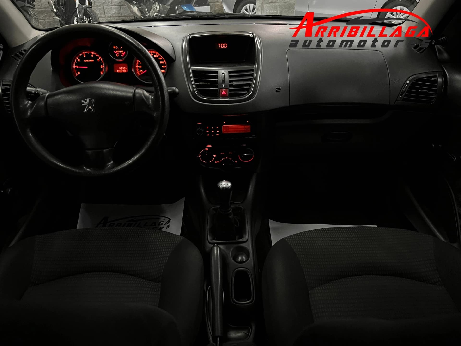 PEUGEOT 207 - Imagen 5