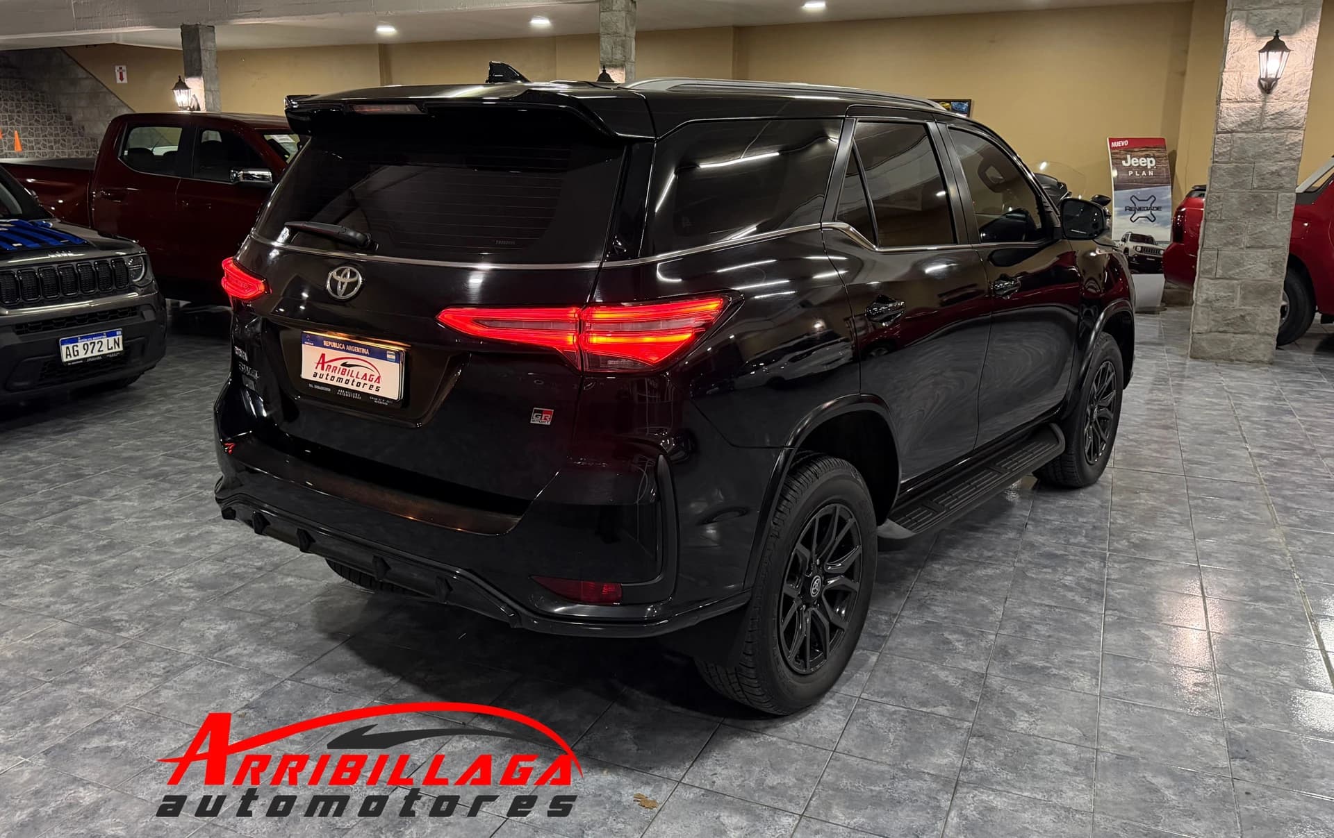 TOYOTA Hilux - Imagen 4