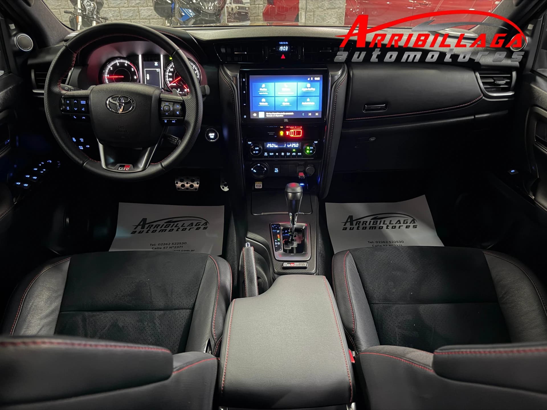 TOYOTA Hilux - Imagen 5
