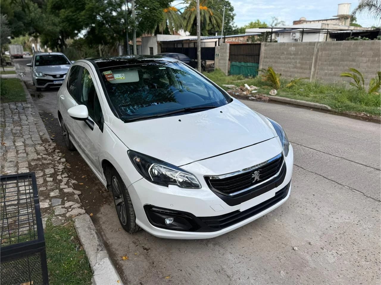 PEUGEOT 308 2017