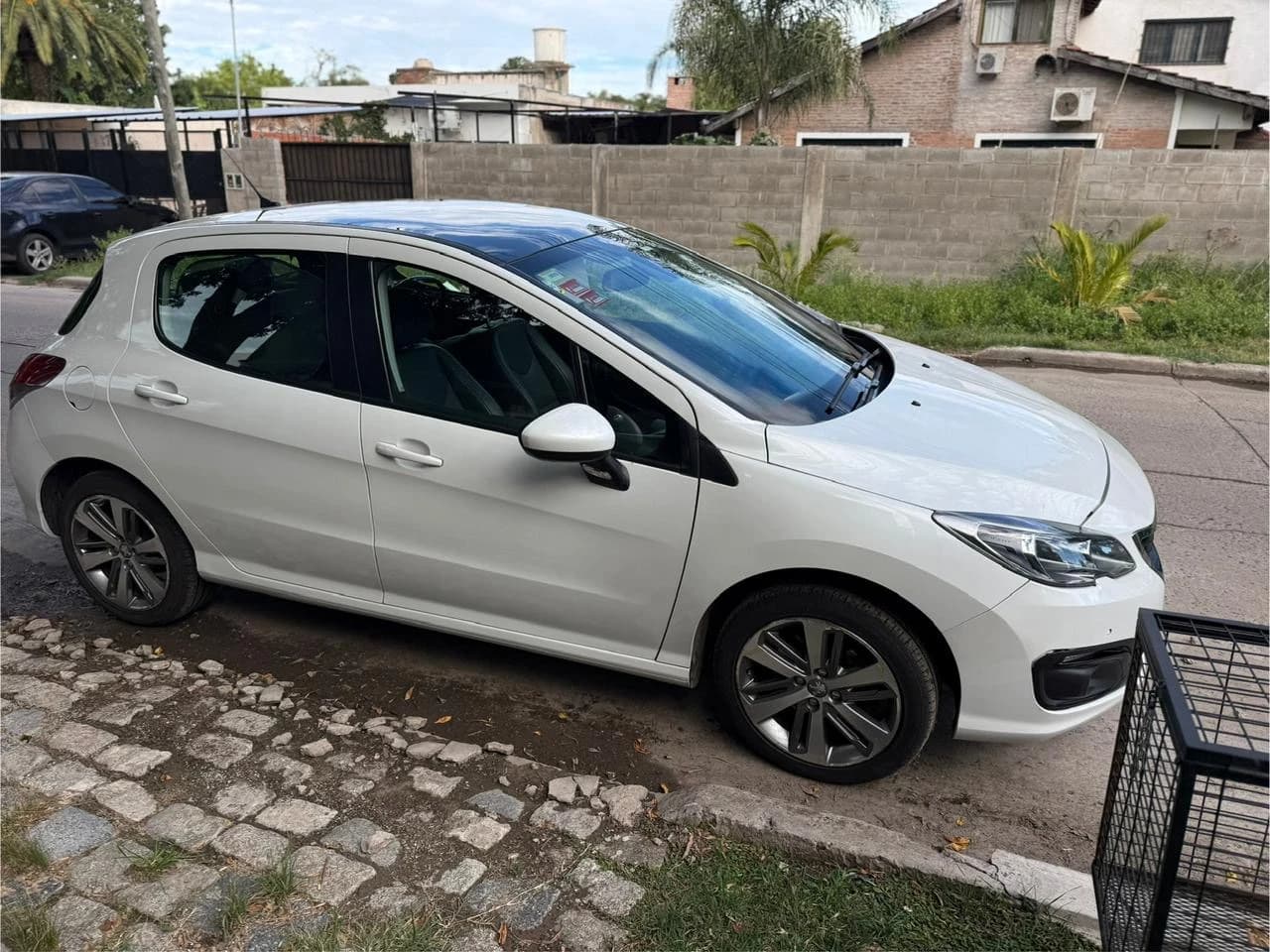 PEUGEOT 308 - Imagen 2