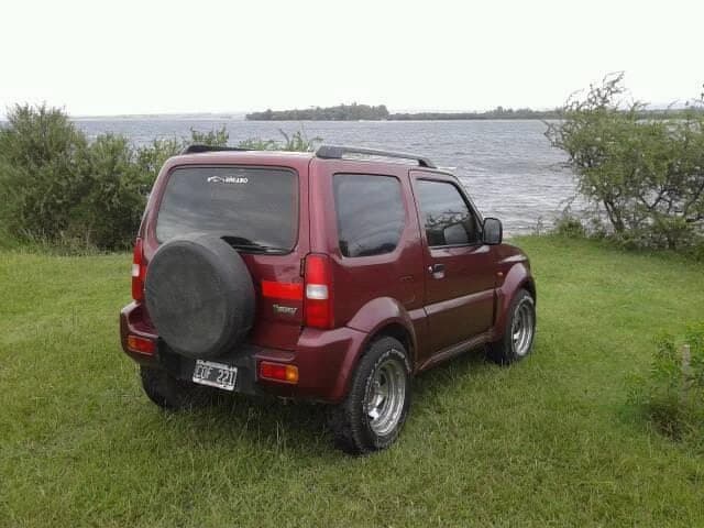 SUZUKI Jimny - Imagen 3