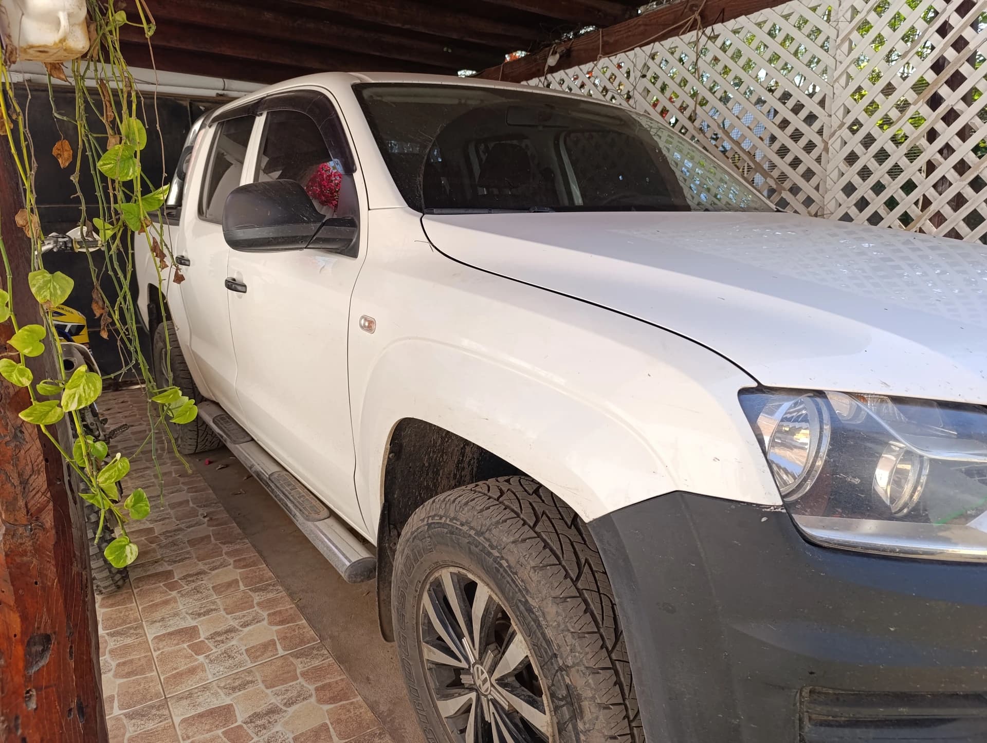 VOLKSWAGEN Amarok - Imagen 2