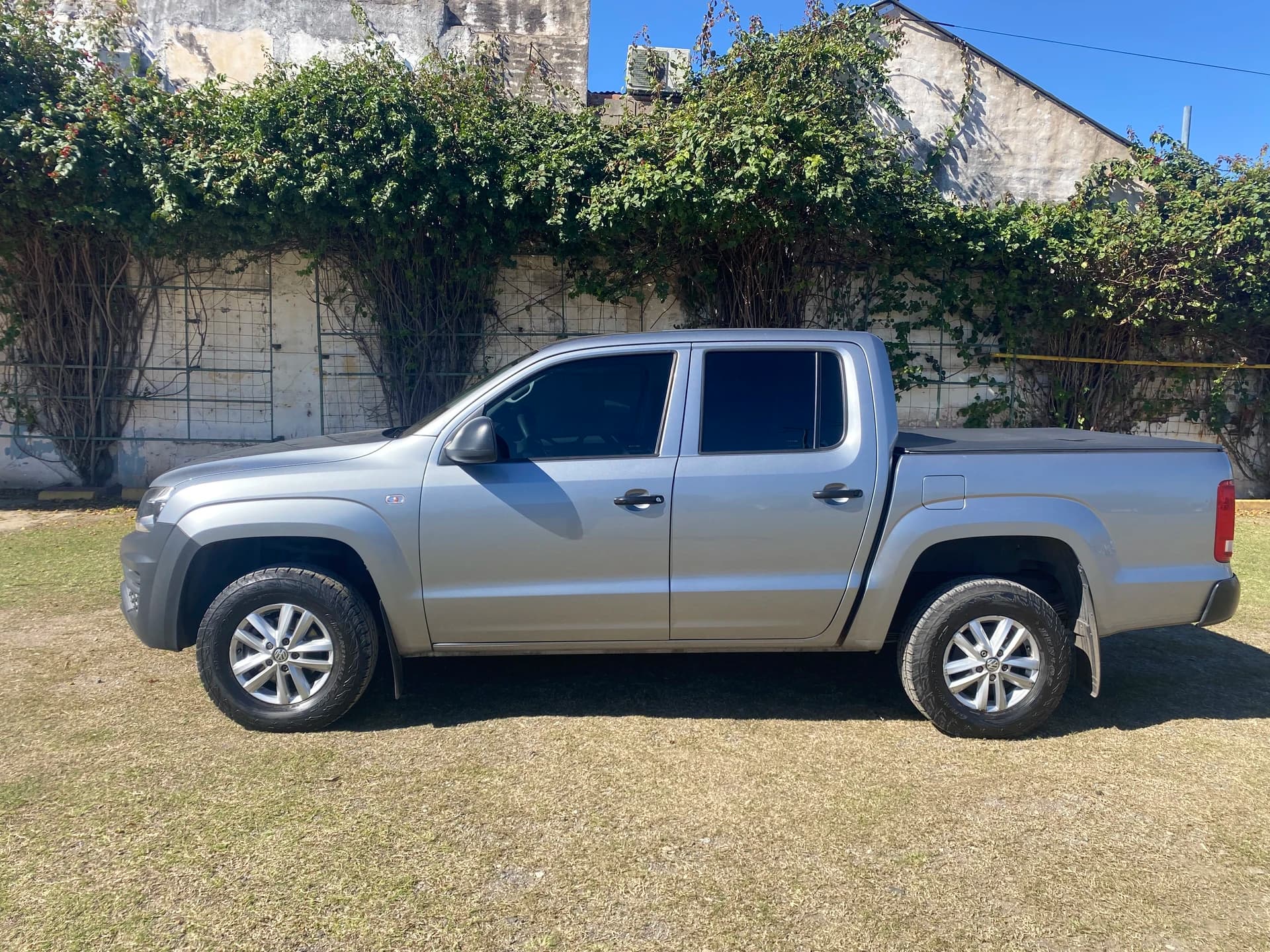 VOLKSWAGEN Amarok - Imagen 3