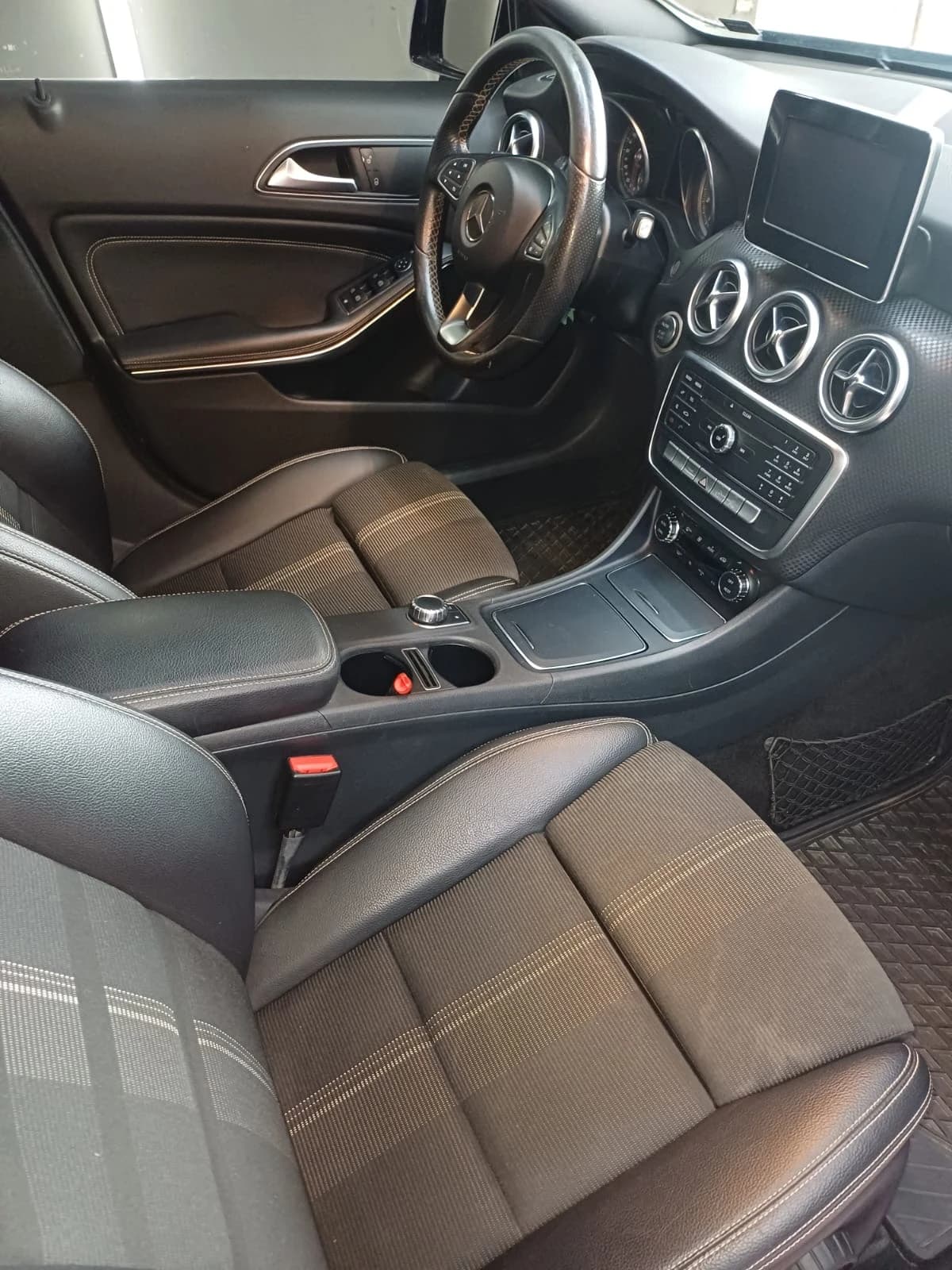 MERCEDES BENZ Clase A - Imagen 4