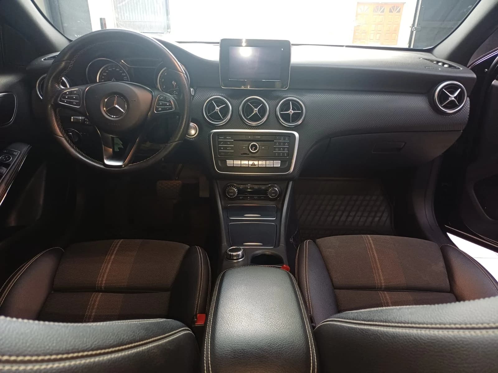 MERCEDES BENZ Clase A - Imagen 5