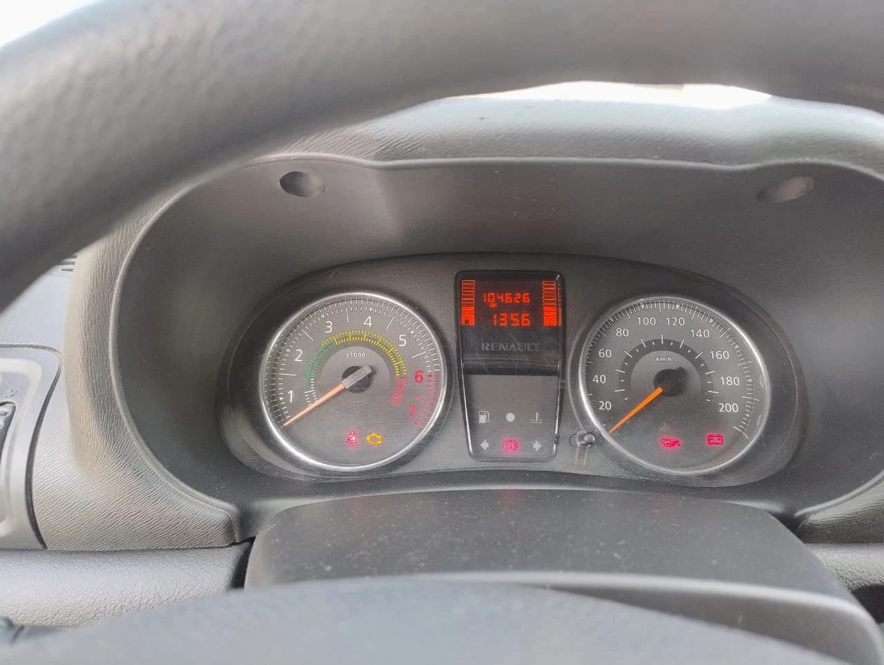 RENAULT Clio Mío 2015