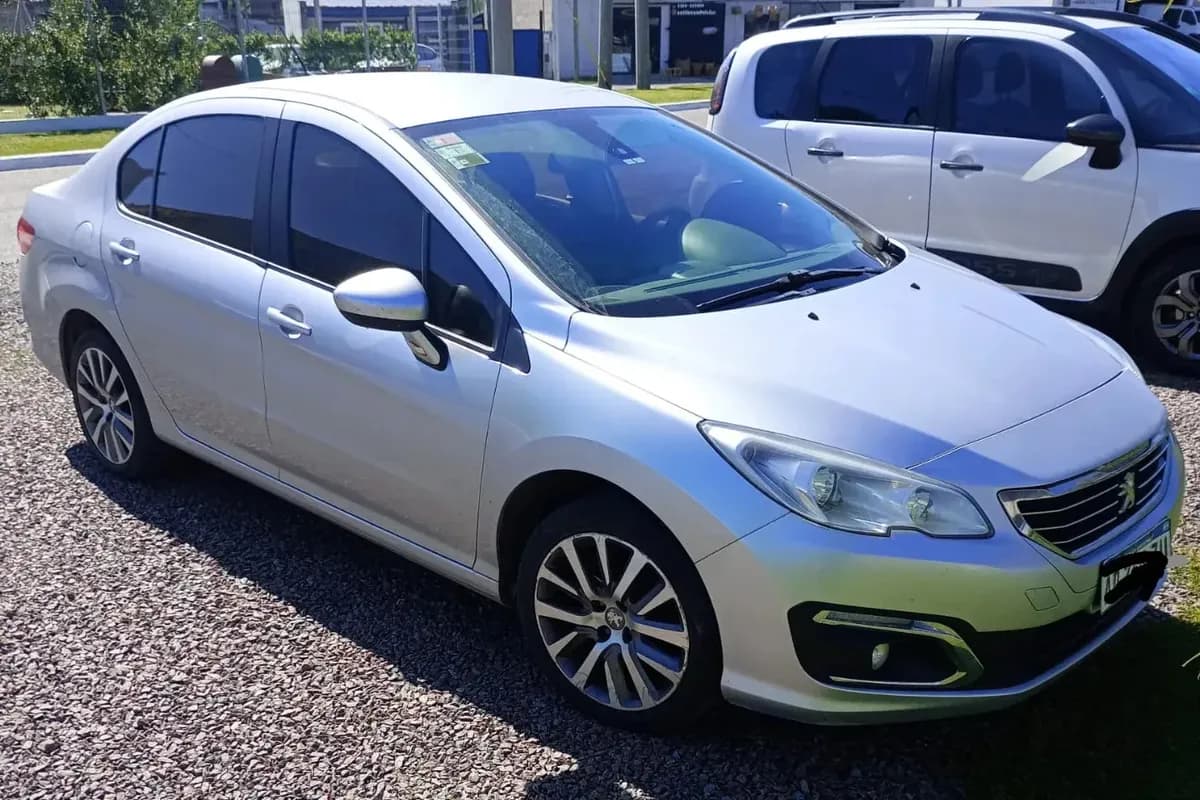 PEUGEOT 408 - Imagen 5