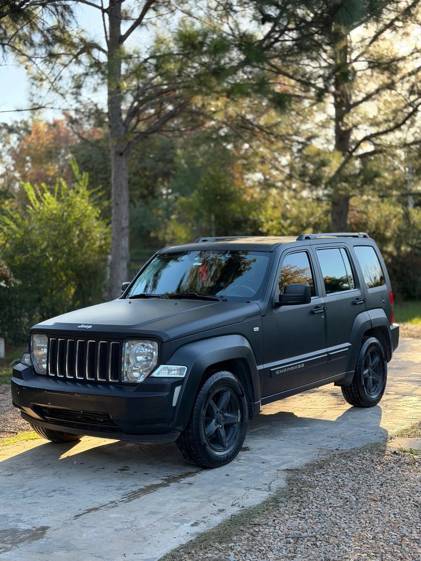 JEEP Cherokee - Imagen 2