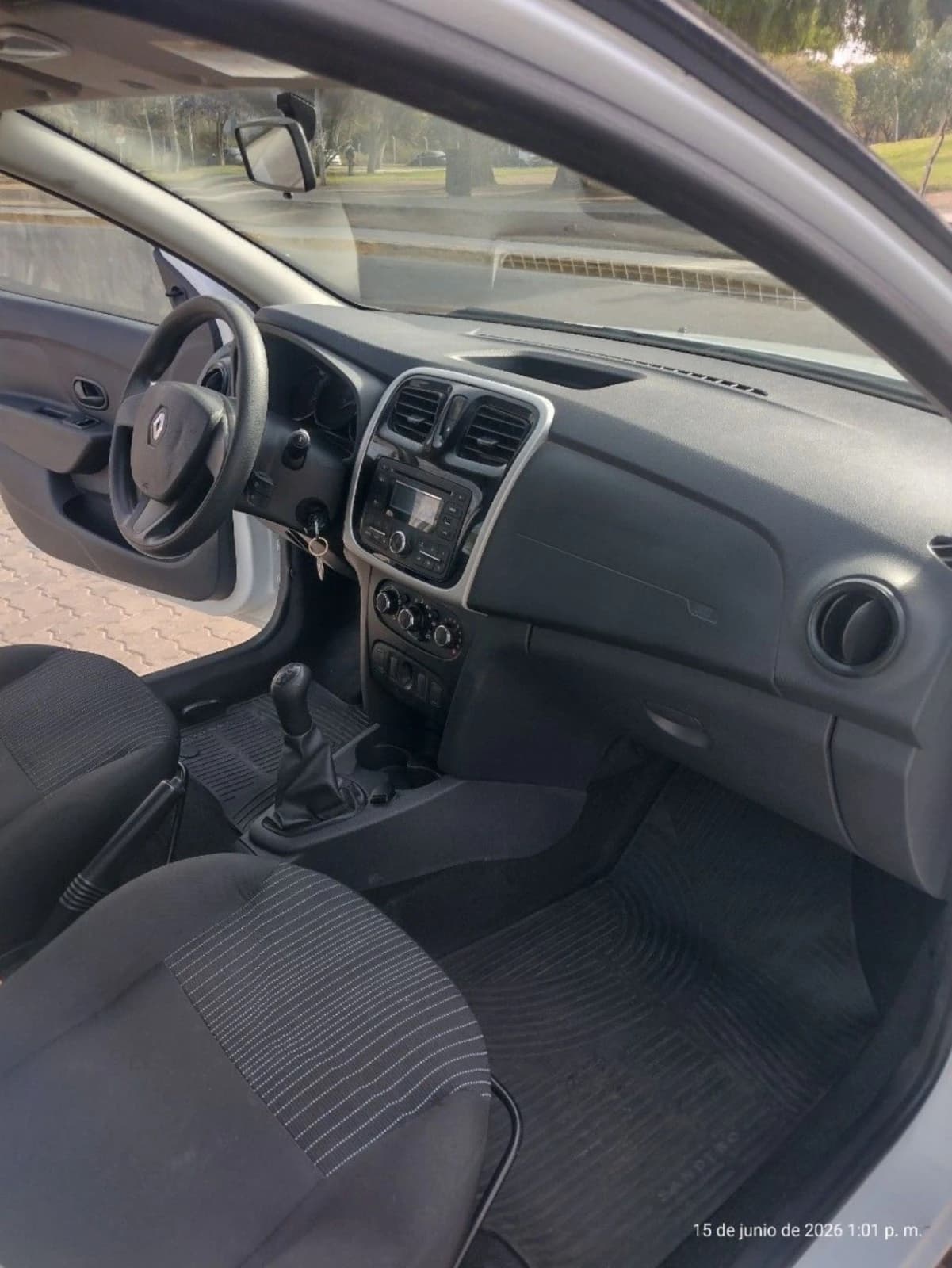 RENAULT Sandero - Imagen 2
