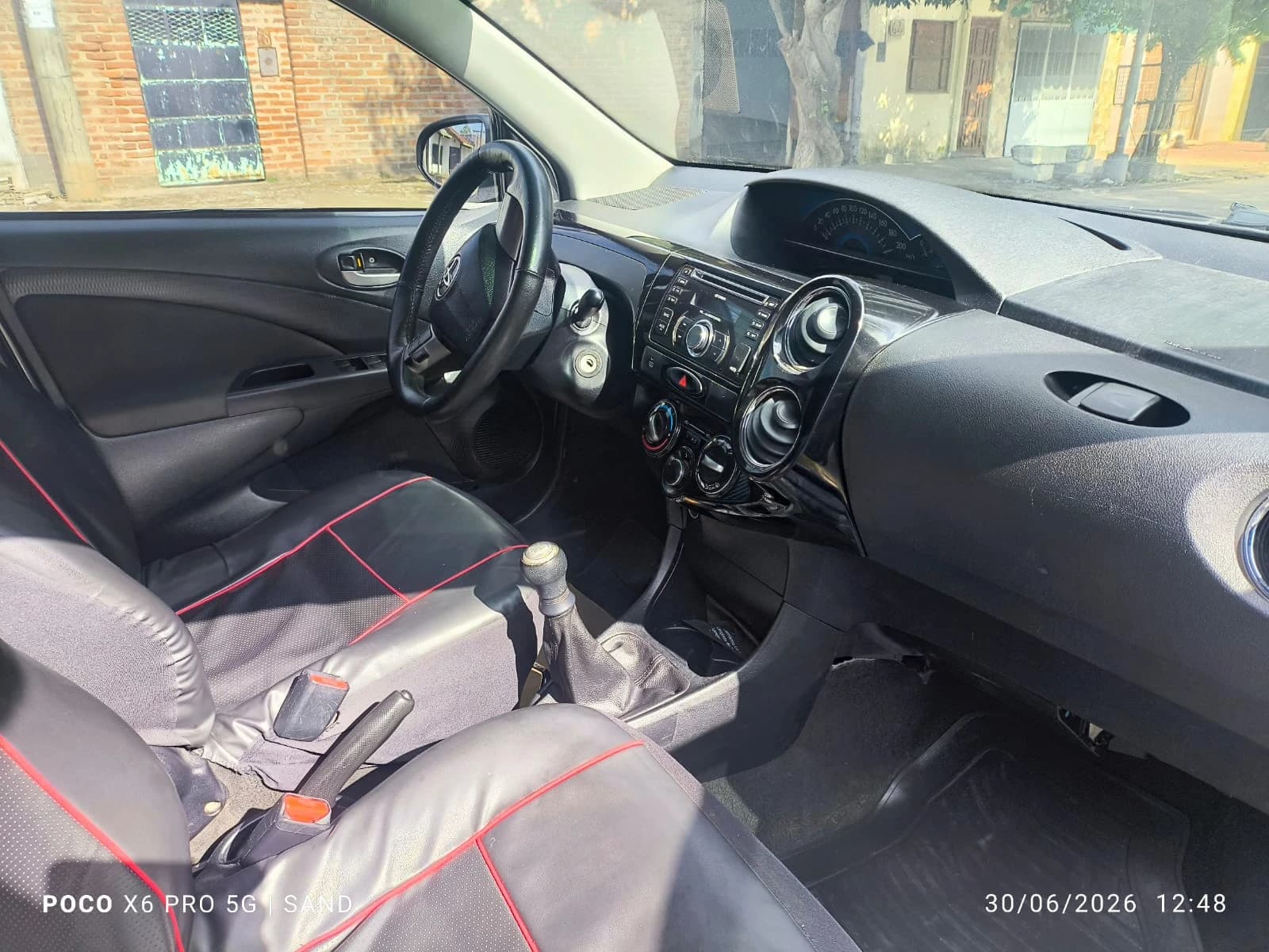 TOYOTA Etios - Imagen 4