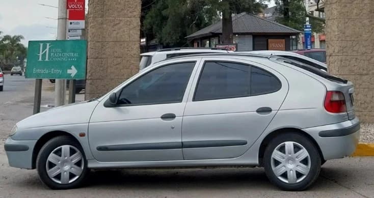 RENAULT Mégane II - Imagen 2