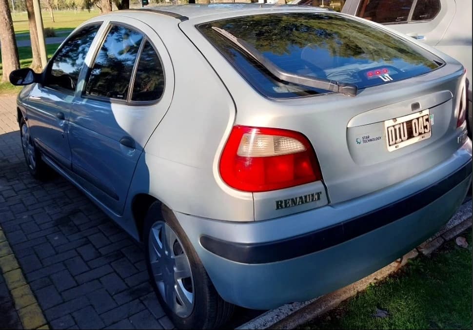 RENAULT Mégane II - Imagen 3
