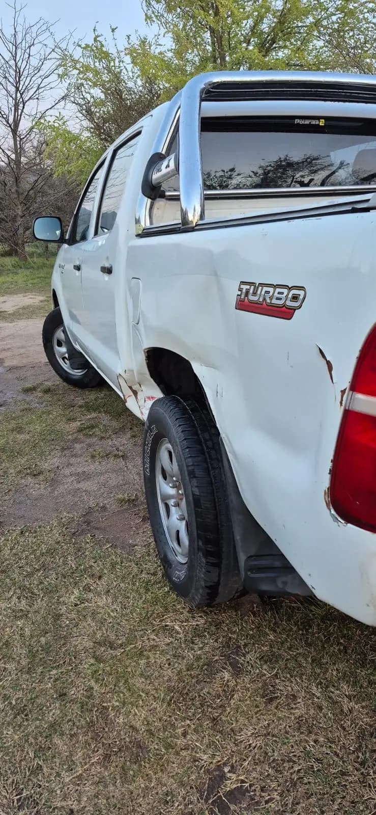 TOYOTA Hilux - Imagen 4